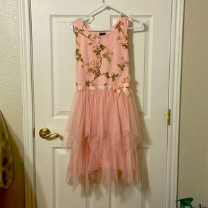 Beautiful kids dress. For multiple occasions.